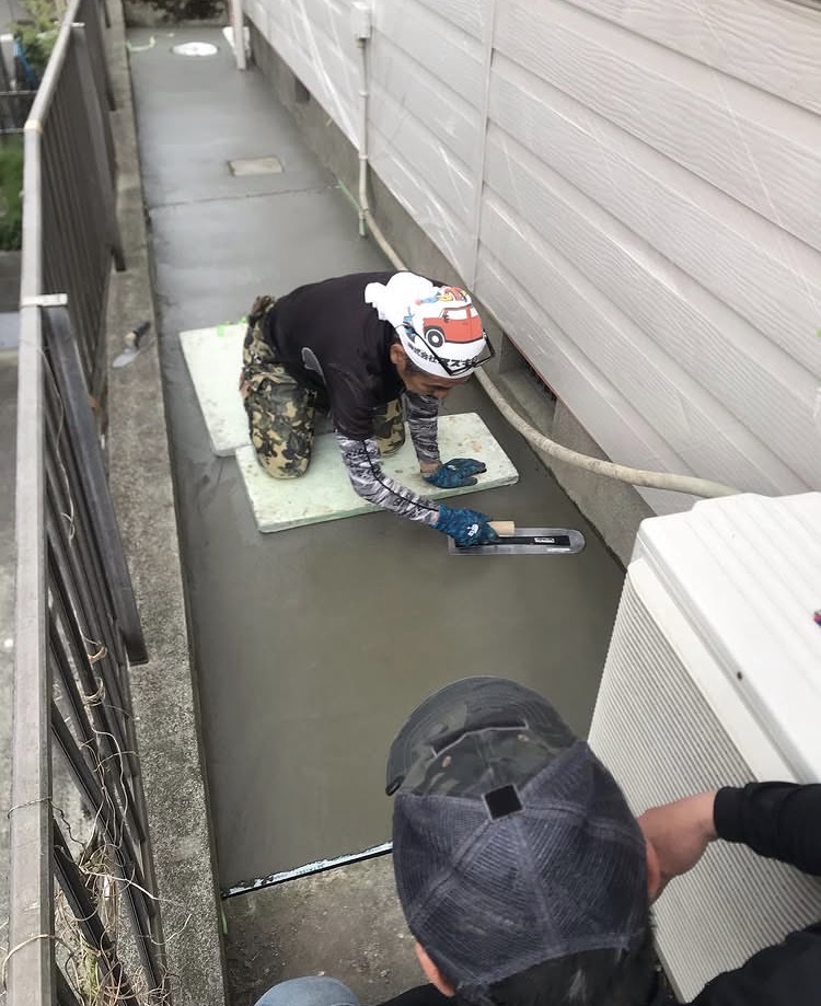 2025年5月  犬走りコンクリート打設・汚水配管洗浄工事7