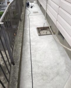 2025年5月 犬走りコンクリート打設・汚水配管洗浄工事8